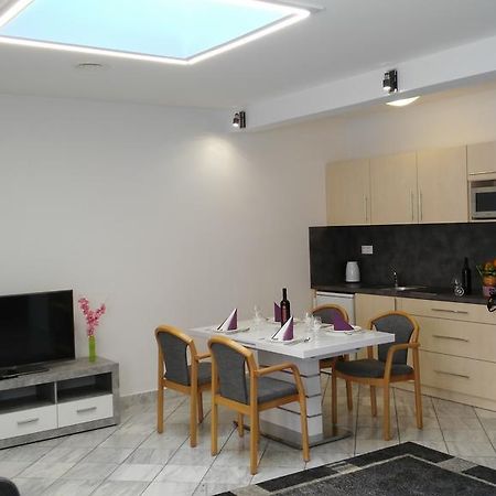 Appartamento Füredi Ház apartman Sopron Esterno foto