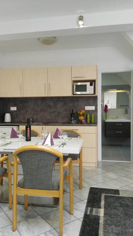 Appartamento Füredi Ház apartman Sopron Esterno foto