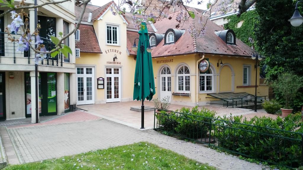 Appartamento Füredi Ház apartman Sopron Esterno foto