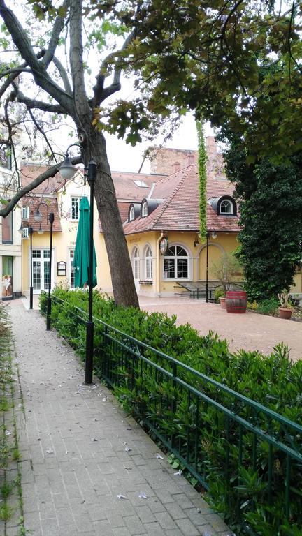 Appartamento Füredi Ház apartman Sopron Esterno foto